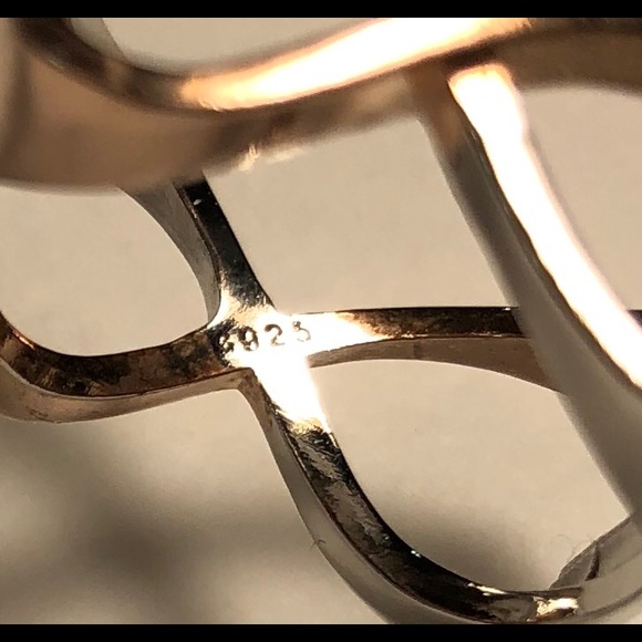 ROSE GOLD GEOMETRIC RING - Picture 4 of 9